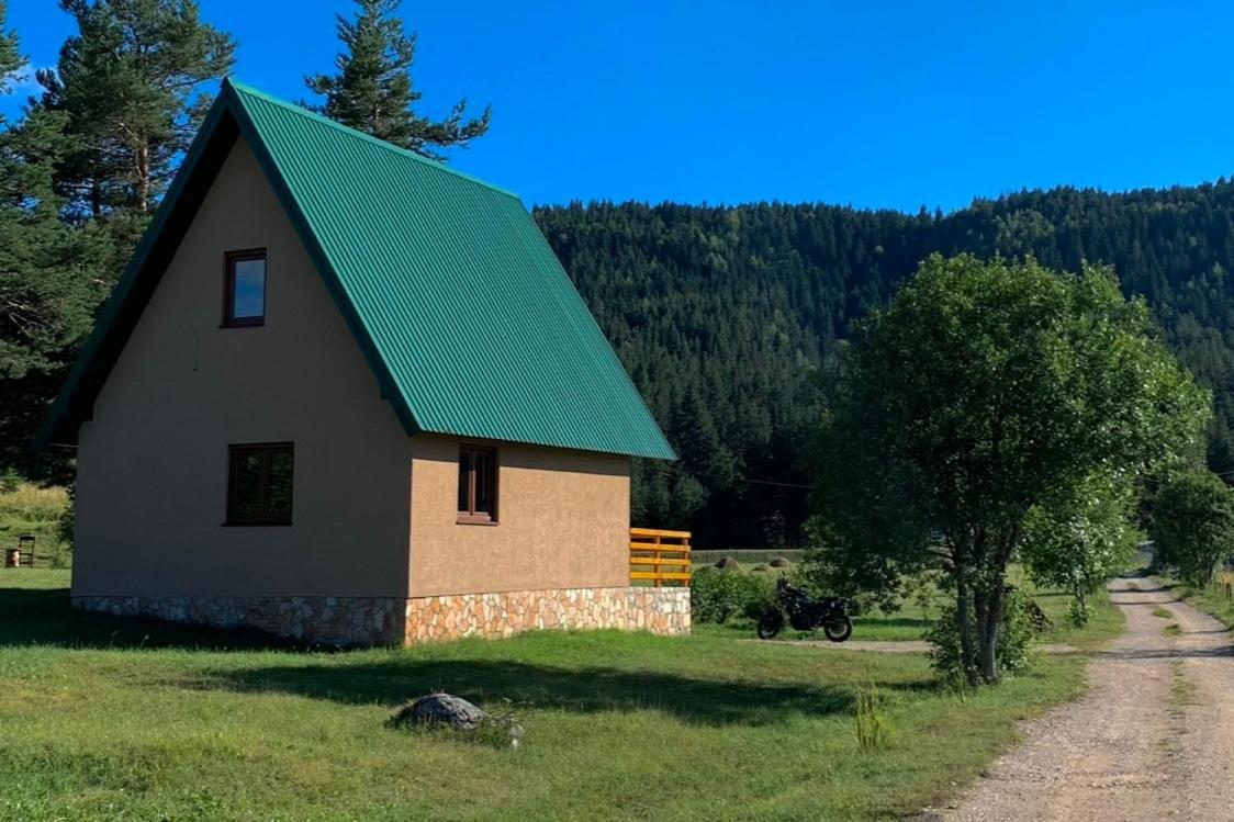 Chalet Cilac Zabljak  Luaran gambar